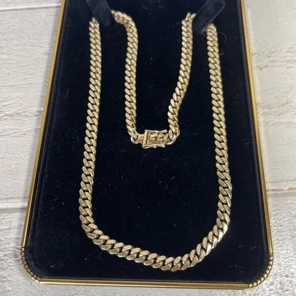 10k Real Yellow Gold Solid Miami Cuban Link 6mm Chain Necklace - Picture 2 of 12